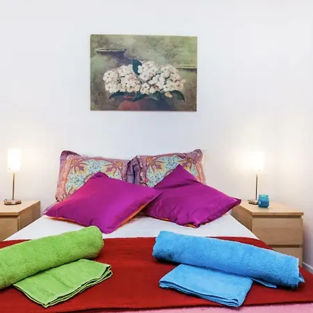 Combro Design By Homing Apartmán *