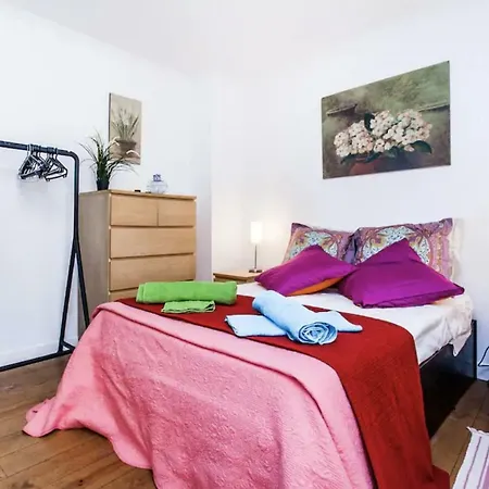 Combro Design By Homing Apartmán *